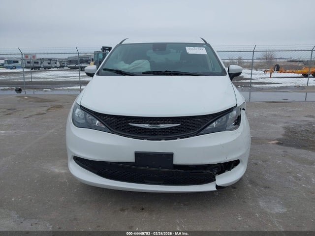 Продаж на аукціоні авто 2023 Chrysler Voyager Lx, vin: 2C4RC1CG7PR579338, номер лоту: 44449793