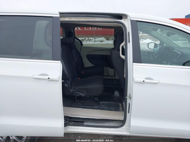 2023 CHRYSLER VOYAGER 2C4RC1CG7PR579338 Photo 7