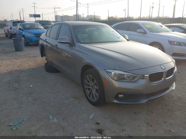 2018 BMW 320I WBA8A9C55JK623242
