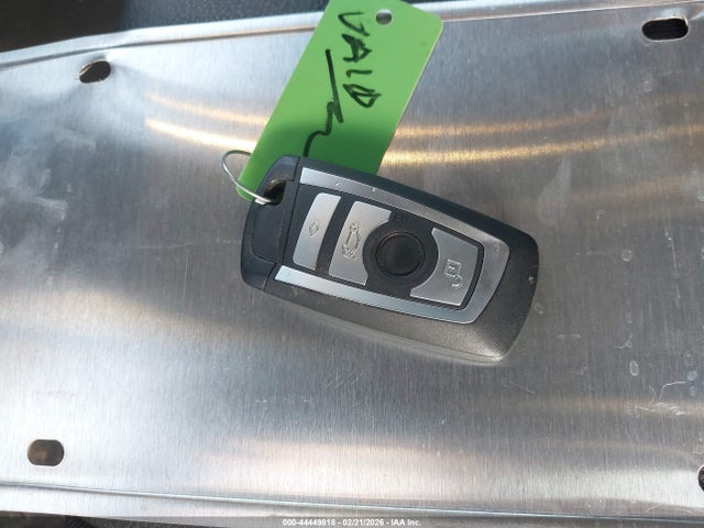 2018 BMW 320I WBA8A9C55JK623242 Photo 10