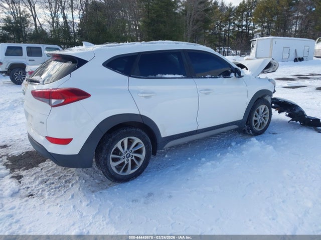 Hyundai TUCSON SEL 2018 KM8J3CA46JU684458 Image 4