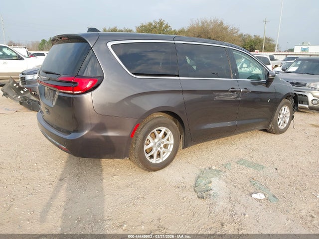 2023 CHRYSLER PACIFICA 2C4RC1BG1PR597285 Photo 3