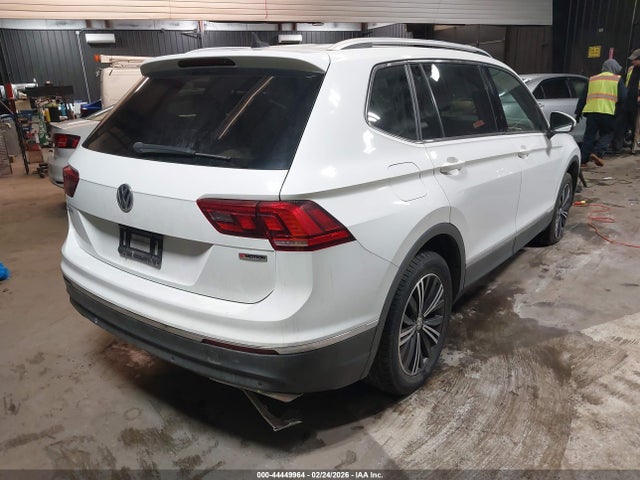 2019 VOLKSWAGEN TIGUAN 3VV2B7AX3KM182611 Photo 3
