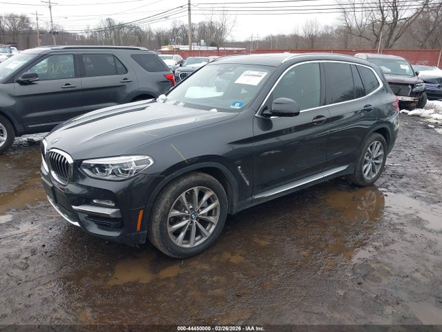 2018 BMW X3 5UXTR9C53JLC84160 Photo 1