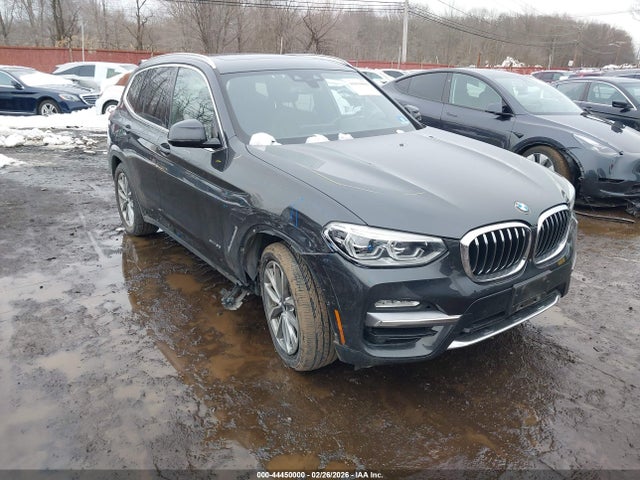 2018 BMW X3 5UXTR9C53JLC84160 Photo 5