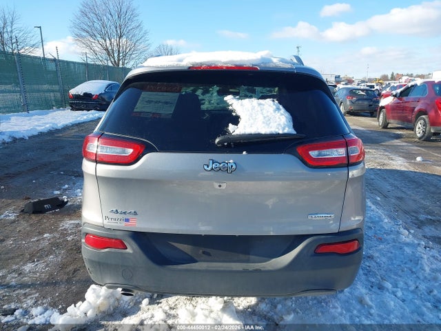 Jeep Cherokee Latitude 2015 1C4PJMCB0FW692024 Image 17