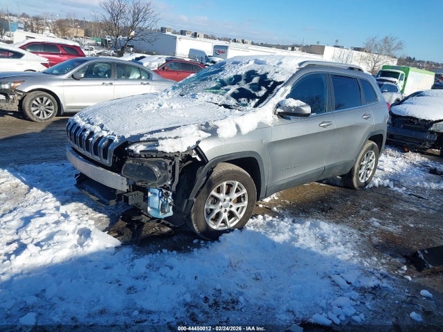 Jeep Cherokee Latitude 2015 1C4PJMCB0FW692024 Image 2