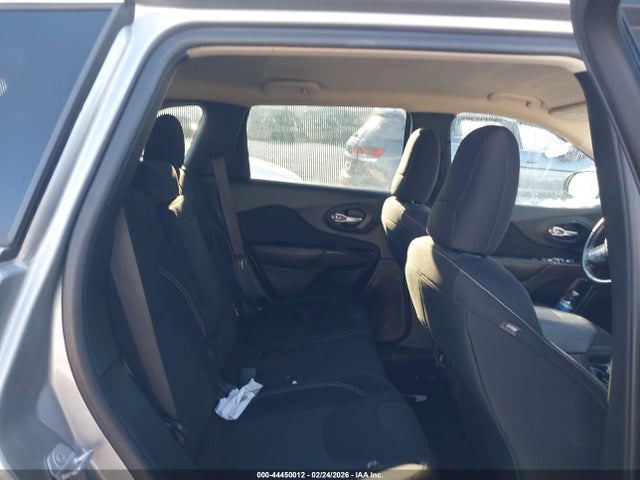 Jeep Cherokee Latitude 2015 1C4PJMCB0FW692024 Image 8