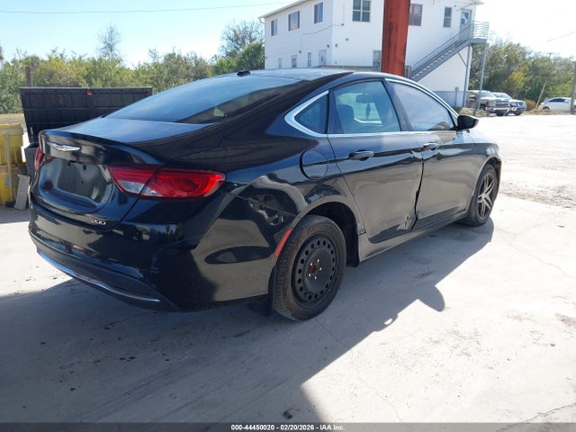 Aukcja sprzedaży 2015 Chrysler 200 Limited, vin: 1C3CCCAB3FN733729, numer aukcji: 44450020