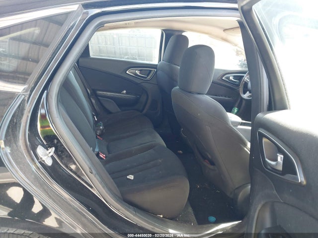 Aukcja sprzedaży 2015 Chrysler 200 Limited, vin: 1C3CCCAB3FN733729, numer aukcji: 44450020