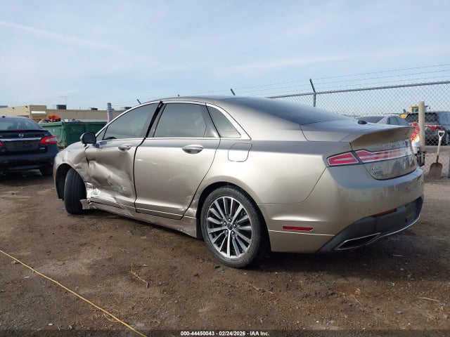 2020 LINCOLN MKZ 3LN6L5B99LR601997 Photo 2