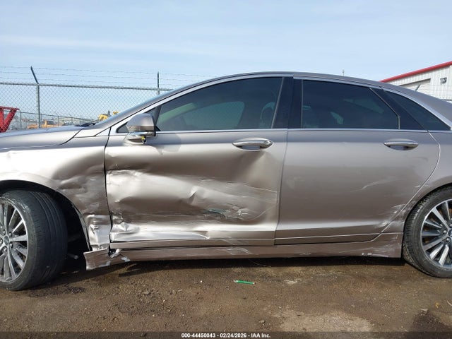2020 LINCOLN MKZ 3LN6L5B99LR601997 Photo 5