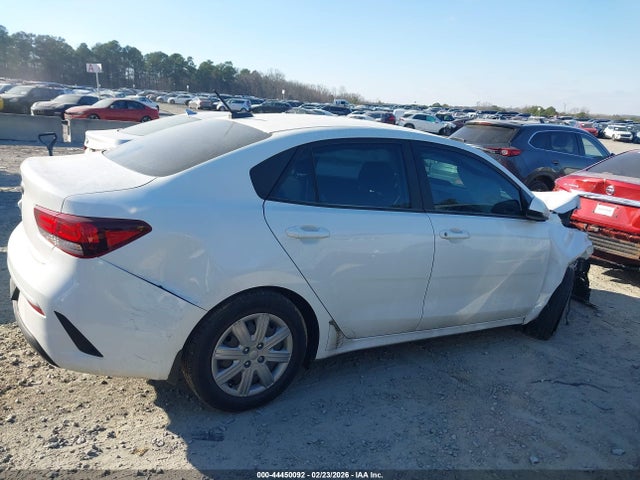 2021 Kia Rio Lx მანქანა იყიდება აუქციონზე, vin: 3KPA24AD8ME386686, აუქციონის ნომერი: 44450092