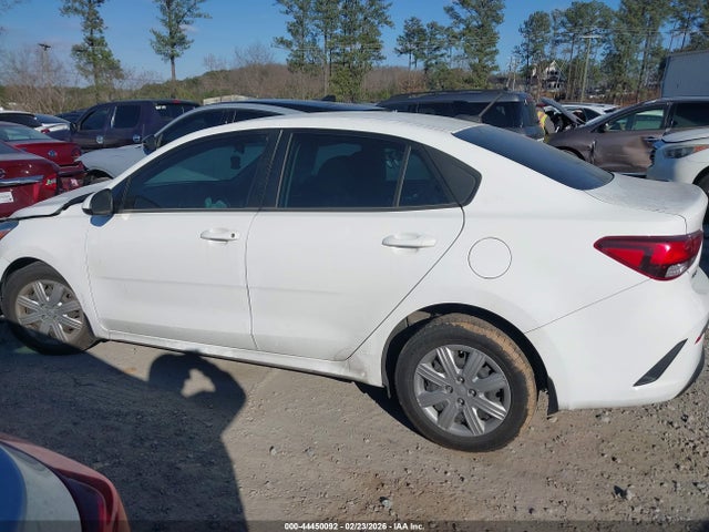 2021 Kia Rio Lx მანქანა იყიდება აუქციონზე, vin: 3KPA24AD8ME386686, აუქციონის ნომერი: 44450092