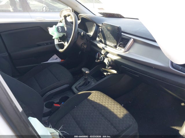 2021 Kia Rio Lx მანქანა იყიდება აუქციონზე, vin: 3KPA24AD8ME386686, აუქციონის ნომერი: 44450092