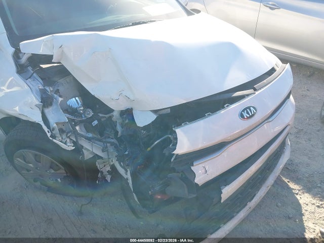 2021 Kia Rio Lx მანქანა იყიდება აუქციონზე, vin: 3KPA24AD8ME386686, აუქციონის ნომერი: 44450092
