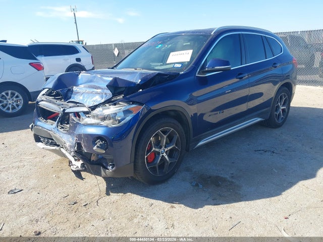 2017 BMW X1 WBXHT3C36H5F79243 Photo 1