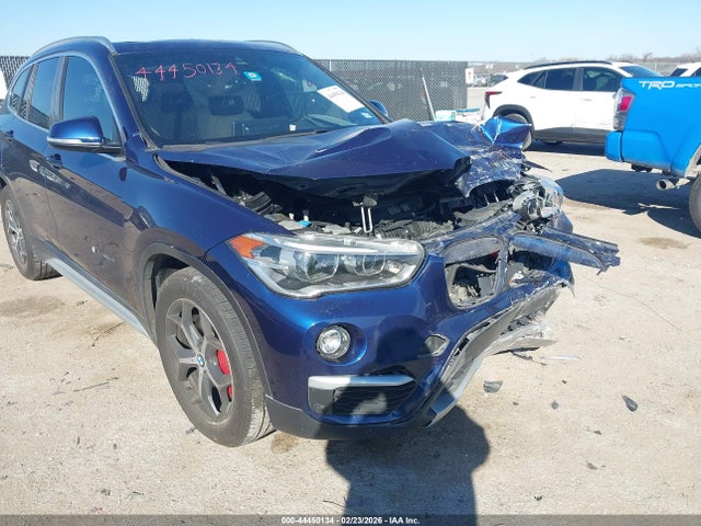 2017 BMW X1 WBXHT3C36H5F79243 Photo 5