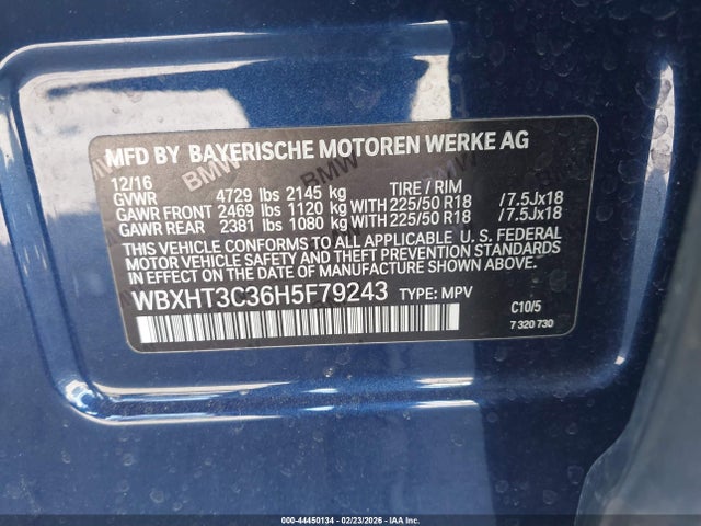 2017 BMW X1 WBXHT3C36H5F79243 Photo 8