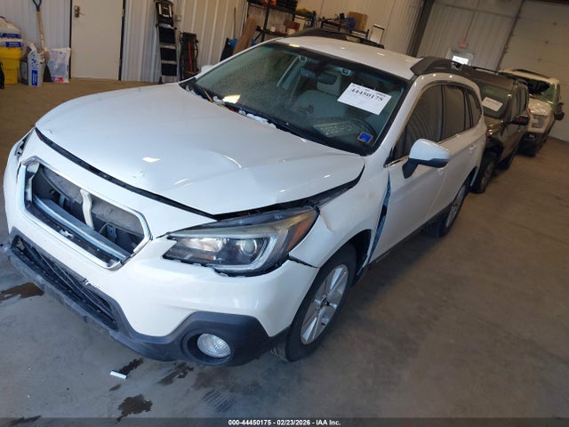 2019 Subaru Outback 2.5i Premium მანქანა იყიდება აუქციონზე, vin: 4S4BSAFC1K3304400, აუქციონის ნომერი: 44450175