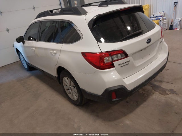 2019 Subaru Outback 2.5i Premium მანქანა იყიდება აუქციონზე, vin: 4S4BSAFC1K3304400, აუქციონის ნომერი: 44450175
