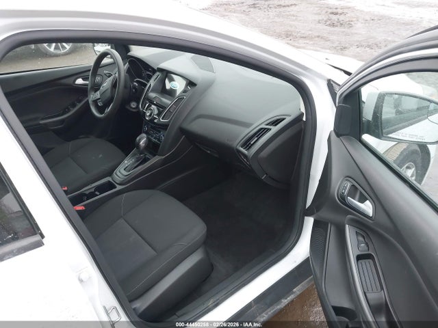 Ford FOCUS SEL 2017 1FADP3M27HL316876 Image 5