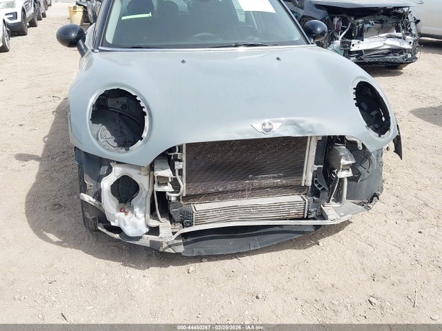 2018 MINI CLUBMAN WMWLU1C56J2F29294 Photo 5