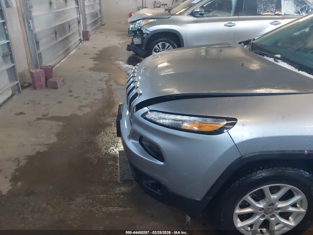 Jeep Cherokee Latitude 4x4 2017 1C4PJMCS0HW590192 Image 18