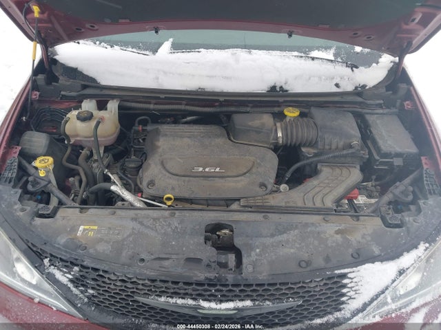 Aukcja sprzedaży 2018 Chrysler Pacifica Touring Plus, vin: 2C4RC1FG4JR333849, numer aukcji: 44450308