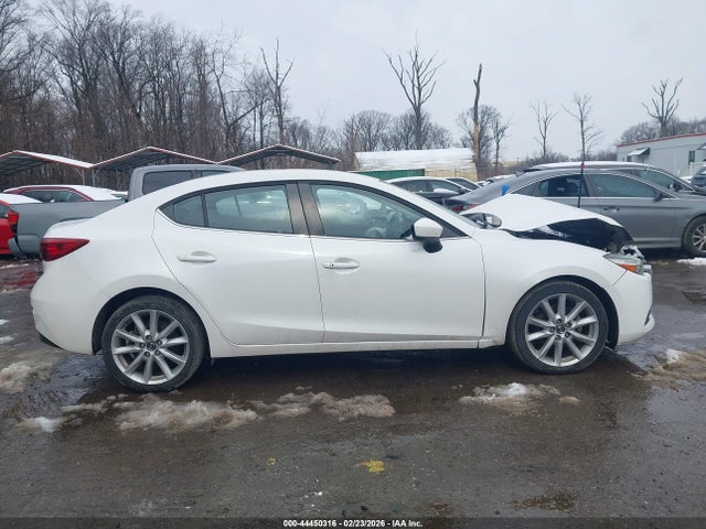 Продаж на аукціоні авто 2017 Mazda Mazda3 Touring, vin: JM1BN1V78H1106126, номер лоту: 44450316