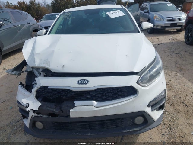 44450317 :رقم المزاد ، 3KPF24ADXME374366 vin ، 2021 Kia Forte Fe مزاد بيع