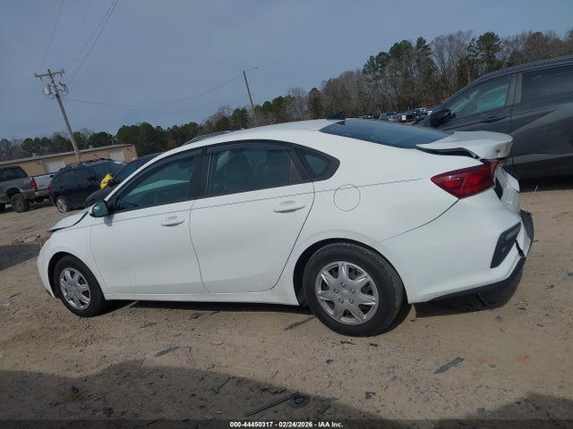 44450317 :رقم المزاد ، 3KPF24ADXME374366 vin ، 2021 Kia Forte Fe مزاد بيع