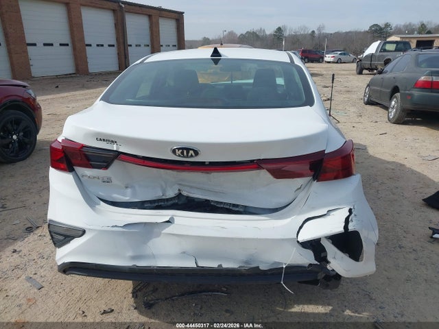 44450317 :رقم المزاد ، 3KPF24ADXME374366 vin ، 2021 Kia Forte Fe مزاد بيع