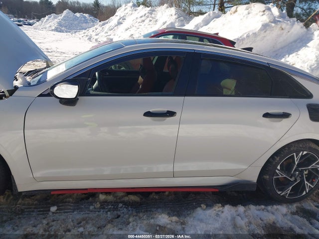 2025 Kia K5 Gt-line მანქანა იყიდება აუქციონზე, vin: KNAG64J72S5337868, აუქციონის ნომერი: 44450351