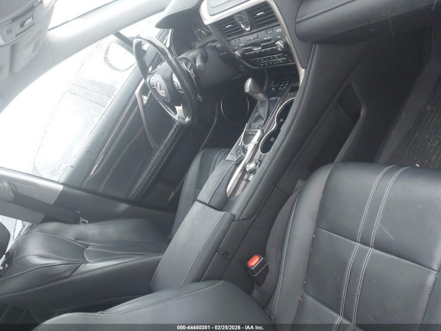 44450381 :رقم المزاد ، 2T2JGMDA0NC084209 vin ، 2022 Lexus Rx 450h مزاد بيع