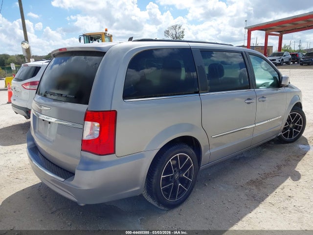 44450385 :رقم المزاد ، 2C4RC1BG2DR629656 vin ، 2013 Chrysler Town & Country Touring مزاد بيع