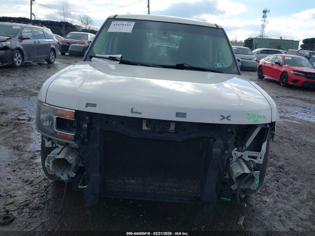 Ford FLEX SEL 2014 2FMGK5C84EBD43063 Image 6
