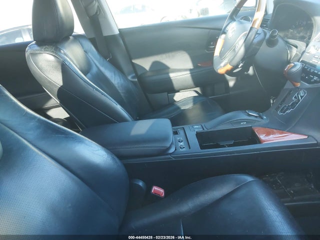 44450428 :رقم المزاد ، 2T2ZK1BA0BC051547 vin ، 2011 Lexus Rx 350 مزاد بيع