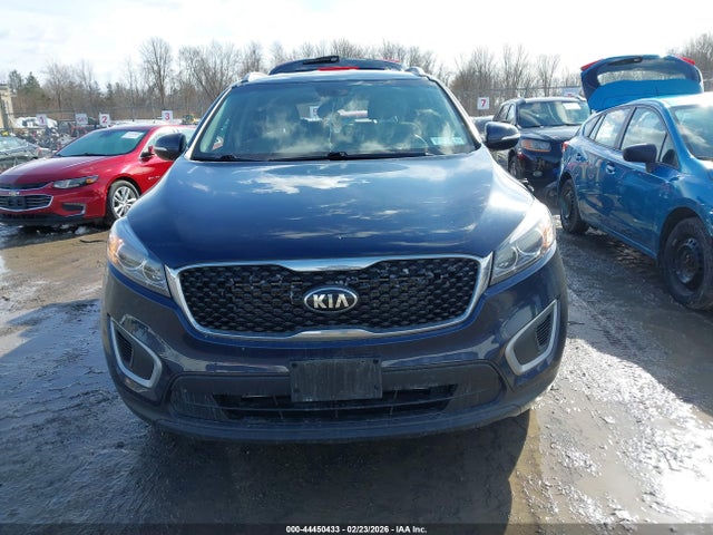 Продаж на аукціоні авто 2018 Kia Sorento 2.4l Lx, vin: 5XYPGDA37JG410655, номер лоту: 44450433
