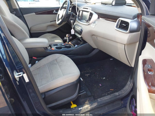 Продаж на аукціоні авто 2018 Kia Sorento 2.4l Lx, vin: 5XYPGDA37JG410655, номер лоту: 44450433