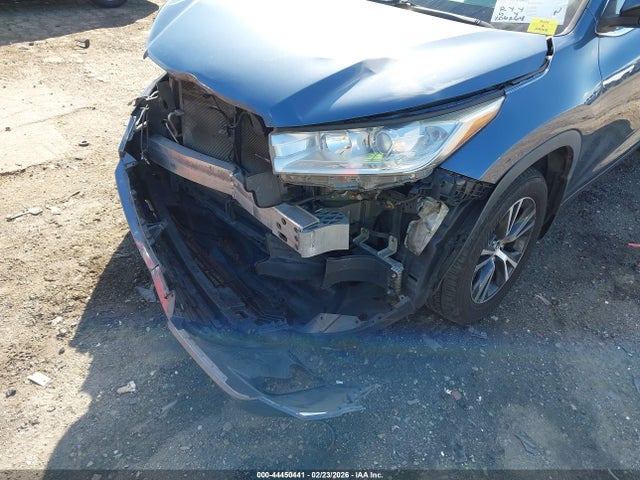 Продаж на аукціоні авто 2019 Toyota Highlander Le, vin: 5TDBZRFH1KS963084, номер лоту: 44450441