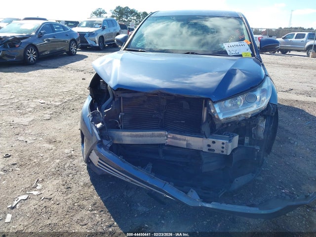 Продаж на аукціоні авто 2019 Toyota Highlander Le, vin: 5TDBZRFH1KS963084, номер лоту: 44450441