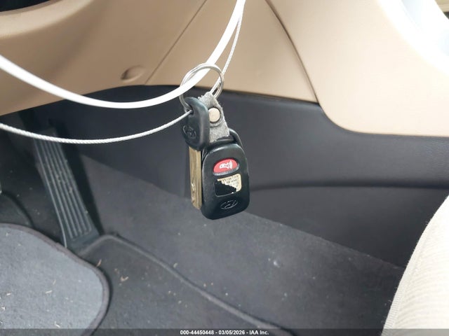 2011 Hyundai Sonata Gls მანქანა იყიდება აუქციონზე, vin: 5NPEB4AC2BH177767, აუქციონის ნომერი: 44450448