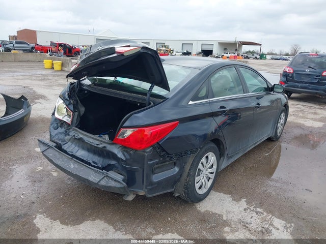 2011 Hyundai Sonata Gls მანქანა იყიდება აუქციონზე, vin: 5NPEB4AC2BH177767, აუქციონის ნომერი: 44450448