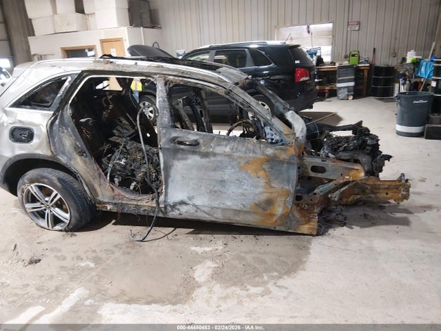 2020 Mercedes-benz Glc 300 4matic მანქანა იყიდება აუქციონზე, vin: W1N0G8EB3LF769784, აუქციონის ნომერი: 44450483