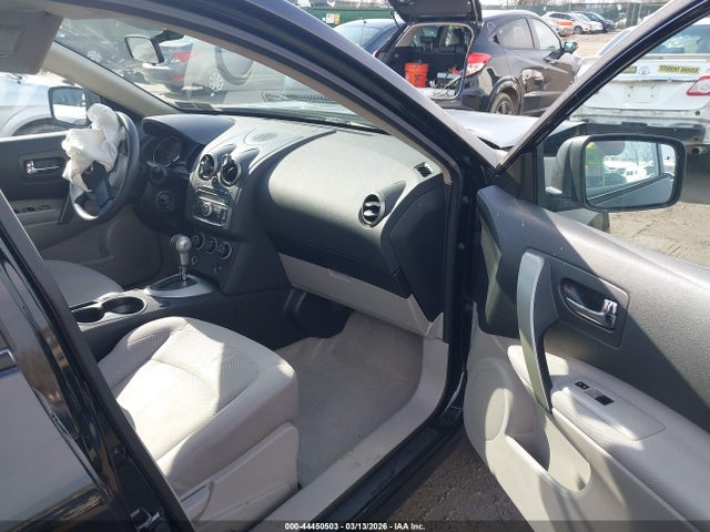 JN8AS5MV3EW704056 Nissan Rogue Select S