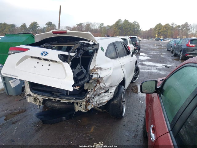 5TDGBRCH2NS555339 Toyota Highlander Hybrid Xle