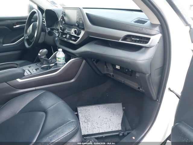 5TDGBRCH2NS555339 Toyota Highlander Hybrid Xle