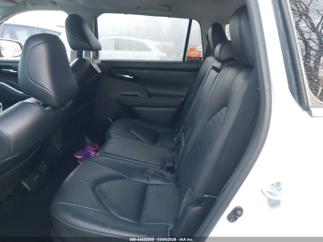 5TDGBRCH2NS555339 Toyota Highlander Hybrid Xle