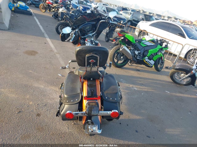 2016 HARLEY-DAVIDSON FLSTC 1HD1BWV14GB028285 Photo 5